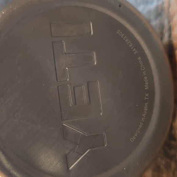 YETI Stainless Stell Can Cooler with Black Lid - Picture 2 of 3